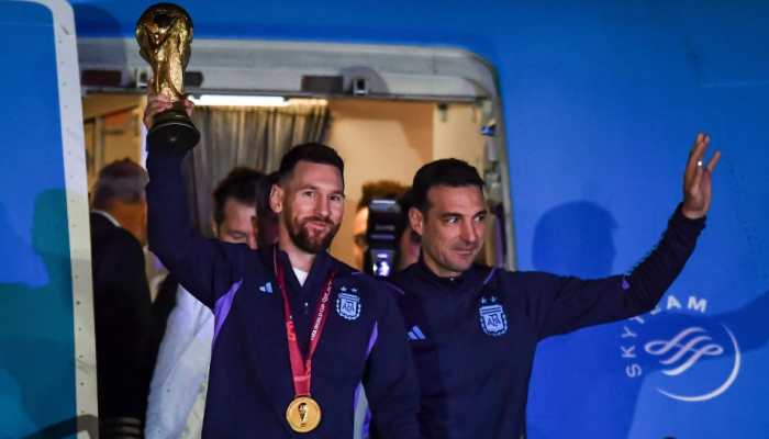 WATCH: Lionel Messi and World Cup champions Argentina greeted with HUGE crowds in Buenos Aires