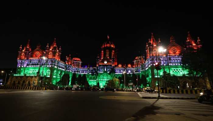 Central Railways earns record Rs 2.32 crore in film shoots; Mumbai's CSMT top site in 2022