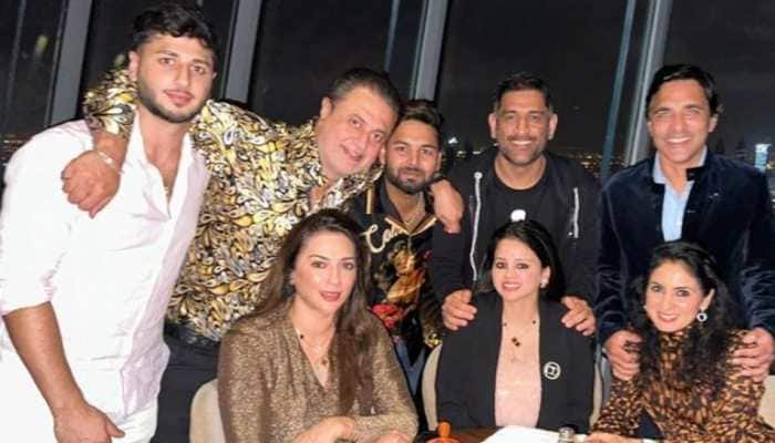 MS Dhoni PARTIES with Rishabh Pant and wife Sakshi Dhoni in Dubai, check PIC here
