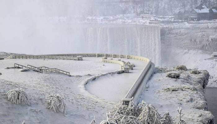 What led to Freezing of Niagara Falls? Watch VIDEOS, PICS