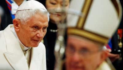 Former Pope Benedict's condition 'grave', Pope Francis calls for prayers