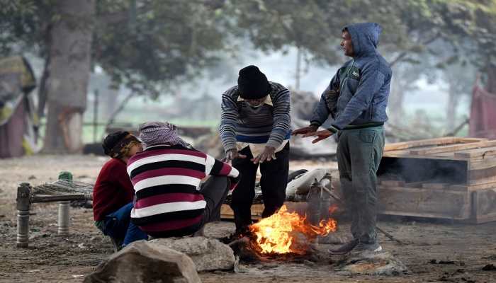 Delhi to shiver on New Year 2023! IMD predicts dense fog, cold waves on THESE days
