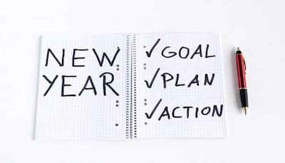 How can I follow my new year resolution in 2023? Check tips and hacks