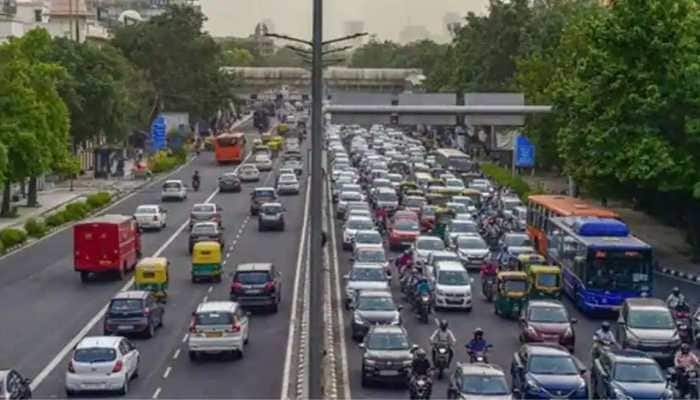 Rahul Gandhi&#039;s Bharat Jodo Yatra: Delhi Police issues traffic advisory for Tuesday, avoid THESE roads