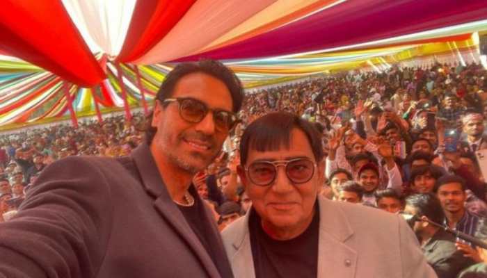 Arjun Rampal attends mass wedding event by Zaryaah Foundation in Vadodara as chief guest- SEE PICS 