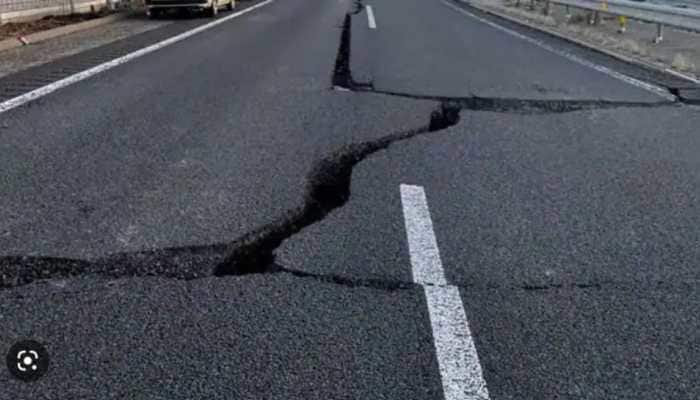 Joshimath Sinking: Cracks develop in strategically IMP India-China border road