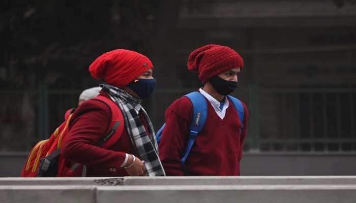 Cold wave grips Uttar Pradesh, several districts extend winter vacations