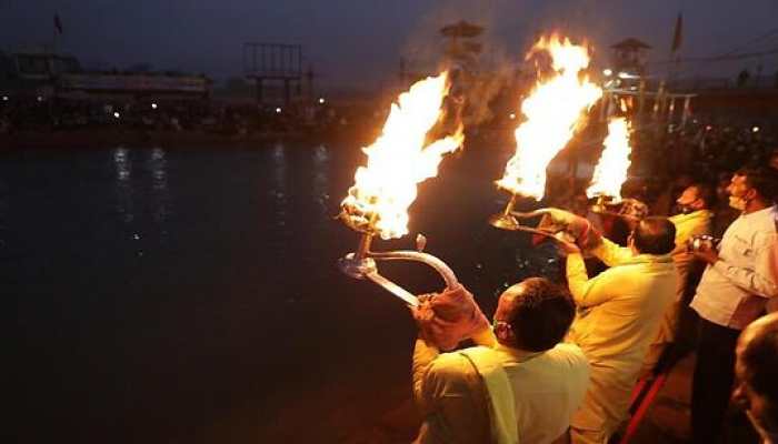 West Bengal: BJP leaders stopped from organising Ganga Aarti in Gangasagar Mela, stage protest in city