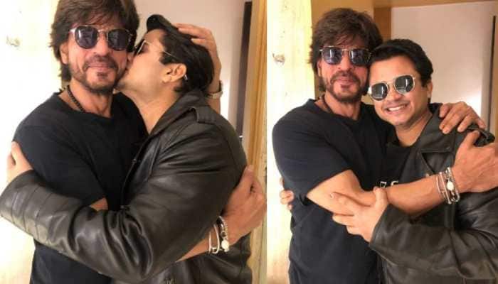 Shah Rukh Khan’s fan kisses him on the cheek as he meets him at 2 am, says, ‘No other superstar...’- See viral pics  