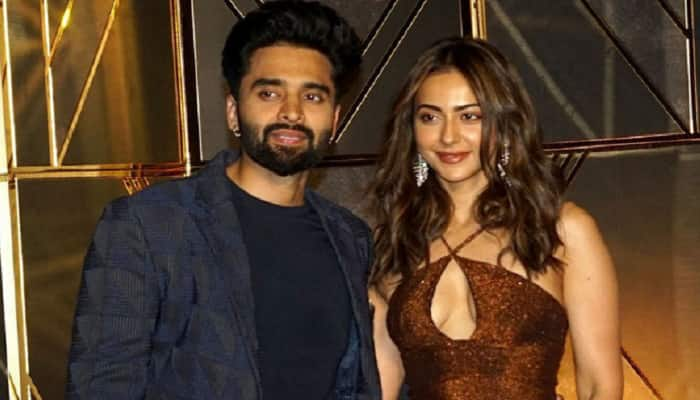 Rakul Preet Singh showers love on beau Jackky Bhagnani&#039;s latest magazine cover, check it out