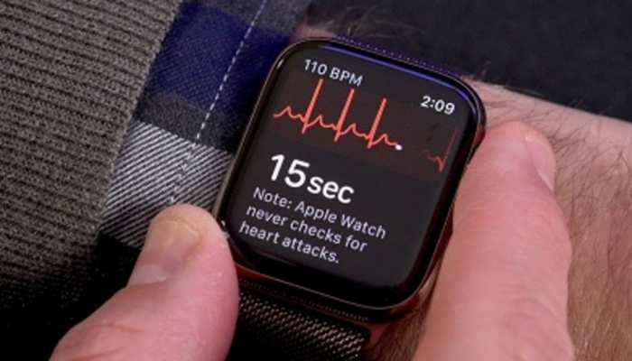 Apple watch helps detect heart blockage