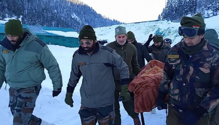 Indian Army airlifts pregnant woman in critical condition from J&amp;K Kupwara