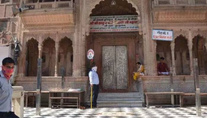 Protests in UP&#039;s Vrindavan over proposed Banke Bihari Temple Corridor, letters in blood sent to PM Narendra Modi, CM Yogi Adityanath