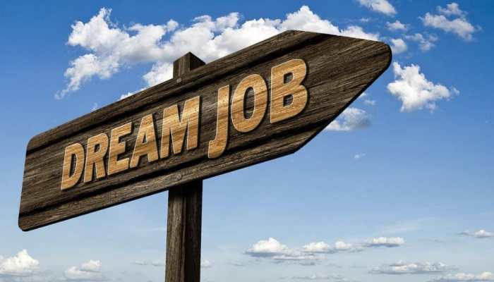 Exclusive: 5 Vastu tips to earn money and bag the dream job - check astrologer&#039;s advice