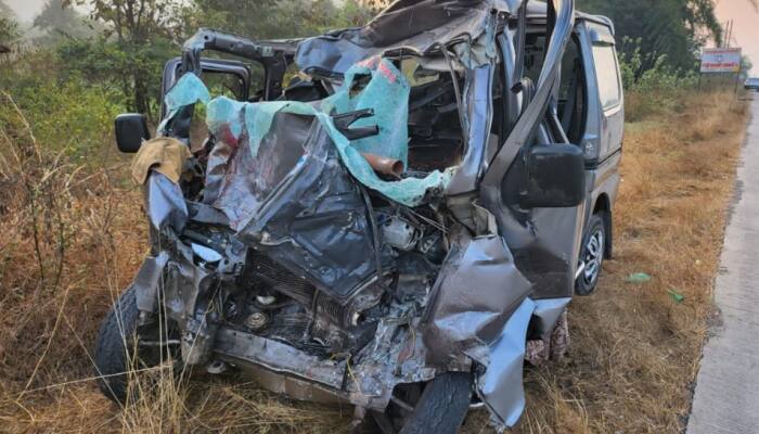 Child among nine killed in truck-van collision in Maharashtra's Raigad
