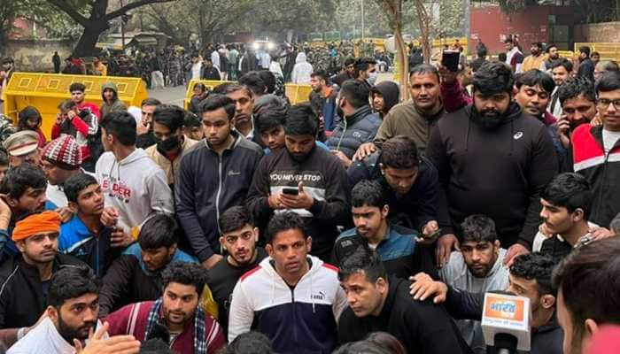 Centre suspends all ongoing activities of Wrestling Federation of India