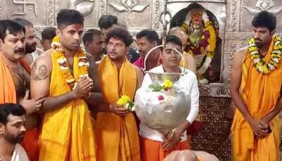 India vs New Zealand 3rd ODI: Suryakumar Yadav, Kuldeep Yadav and Washington Sundar offer prayers at Mahakaleshwar Temple for Rishabh Pant