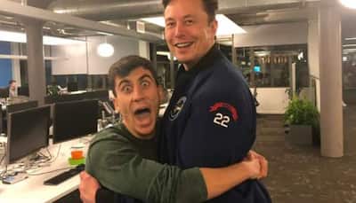 YouTuber Waits 2 Months Outside Twitter Headquarter to get a hug From Elon Musk | Watch