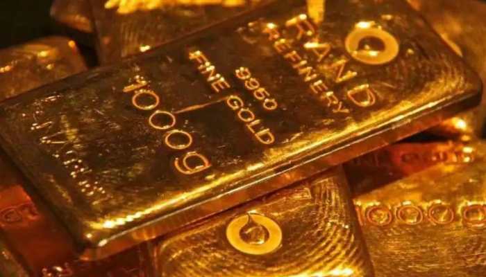 Gold Price Today 25 January 2023: Gold Falls Rs 198; Silver Declines Rs 270 Amid Weak Global Cues