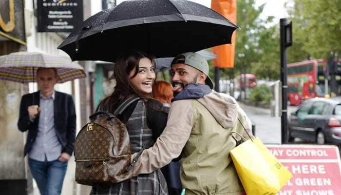 Sonam Kapoor &#039;Misses&#039; her Dating Days With Husband Anand Ahuja, Drops Adorable pic