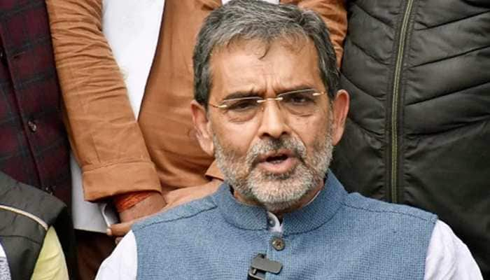 Bihar JDU Leader Upendra Kushwaha&#039;s Car Attacked in Bhojpur 