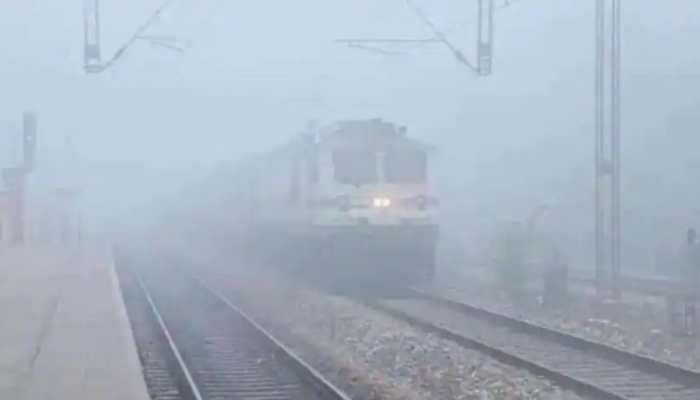 Indian Railways: 9 Trains Delayed Amid Dense Fog, Low Visibility in Northern India