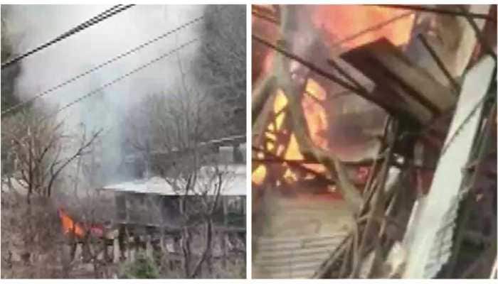 J&amp;K: Fire Breaks out Near Mata Vaishno Devi Bhawan