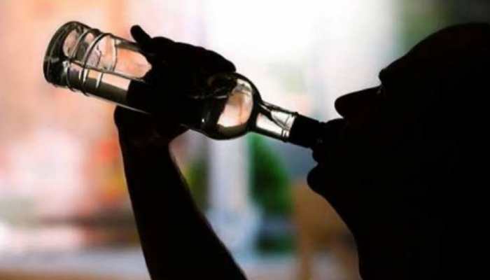 Drunk Man Bites Off Kerala Cop's Ear in Bizarre Incident - Read What Happened