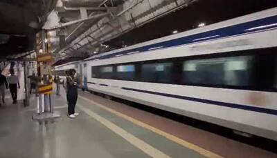 Vande Bharat Express Crosses Railway Station at Incredibly High-Speed, Netizens Call it India's 'Shinkansen': WATCH