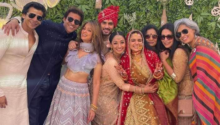 It&#039;s a Reunion of &#039;Chak De! India&#039; Girls at Chitrashi Rawat&#039;s Wedding, Check out Pics