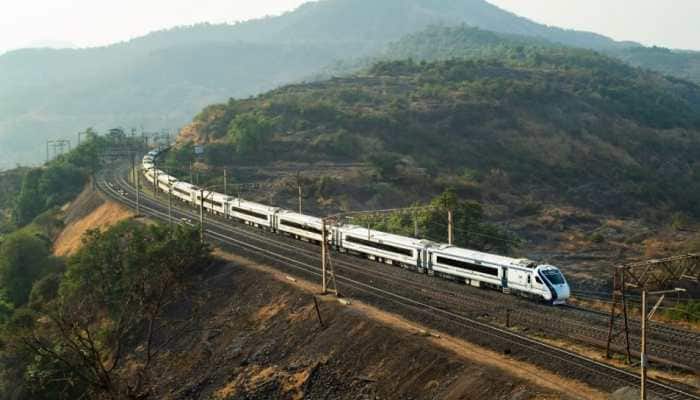 WATCH: Vande Bharat Express Climbs Maharashtra&#039;s Steep Western Ghats With Ease