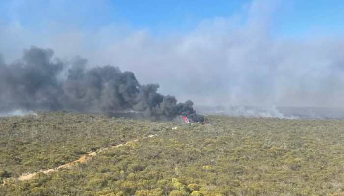 Boeing 737 Tanker Plane Fighting Wildfire in Australia Crashes, Both Pilots Safe
