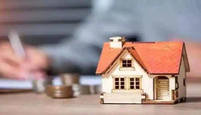 Brace for Higher EMIs for Your Home Loan! RBI Hikes Repo Rate - Here&#039;s What it Really Means for Borrowers