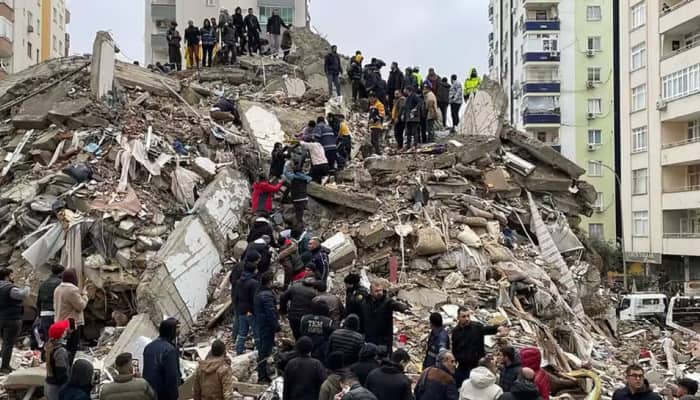 Turkey-Syria Quake: Death Toll Over 15,000; Cold Weather Hampers Rescue Ops