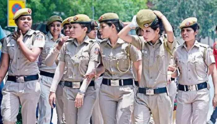 Women&#039;s Safety: Delhi Police to Recruit 3,000 Lady Cops to Improve Policing