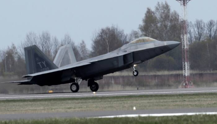 US Fighter jet Shoots Down 'Unidentified' Object Over Canada; Justin Trudeau, Joe Biden Discuss Incident