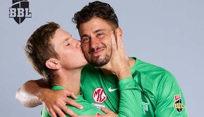 Adam Zampa Kisses Marcus Stoinis: Big Bash League Shares Some Love on Valentine’s Day