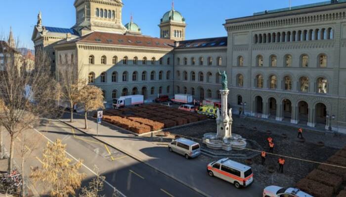 Switzerland's Parliament Evacuated After man With Explosives Arrested Near its Entrance