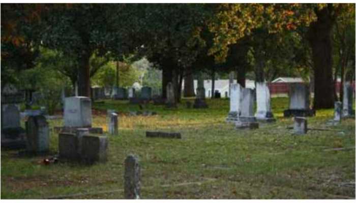 Pakistan: Christians Facing Shortage of Graveyards, Forced to Bury 5 to 10 Bodies in Single Grave