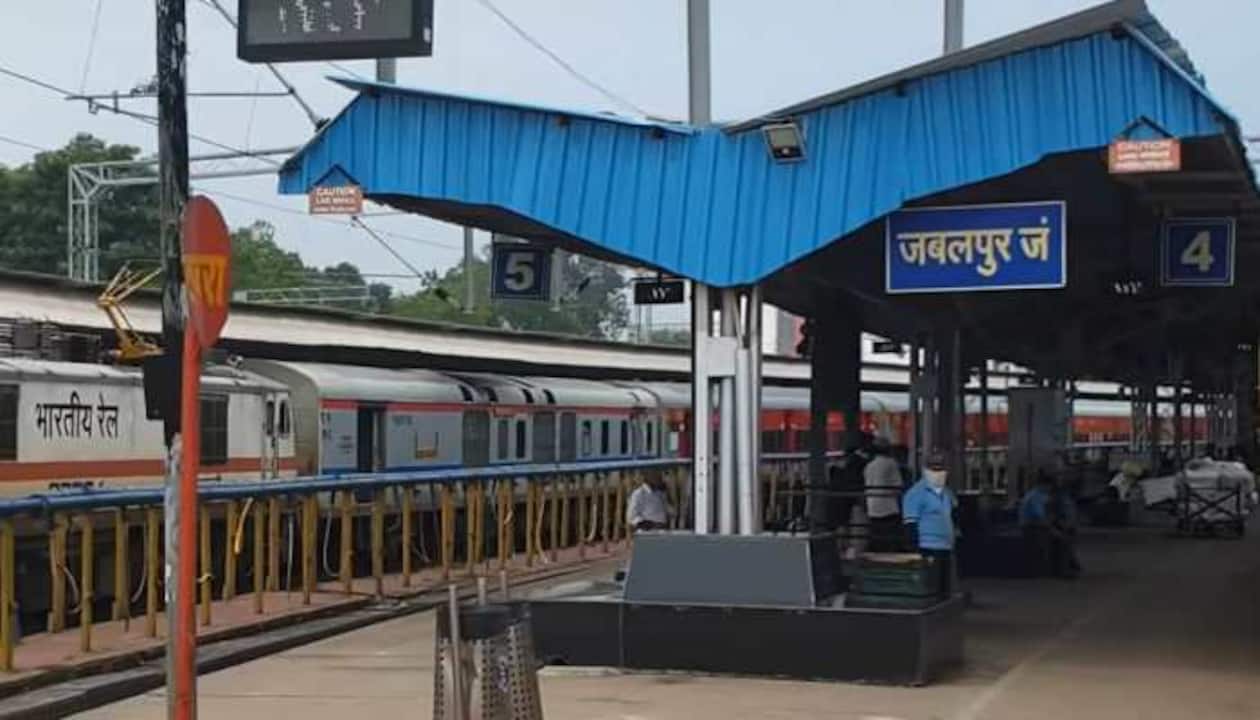 Jabalpur Ki Xxx Video - Jabalpur Railway Station to be Renamed After Rani Durgavati? BJP MP Demands  to Change 155-Year-Old Name | India News | Zee News