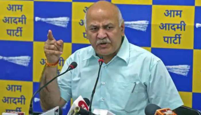 'Sign of Cowardice and Weakness': AAP's Manish Sisodia on MHA Nod to Prosecute Him in 'Snooping' Case