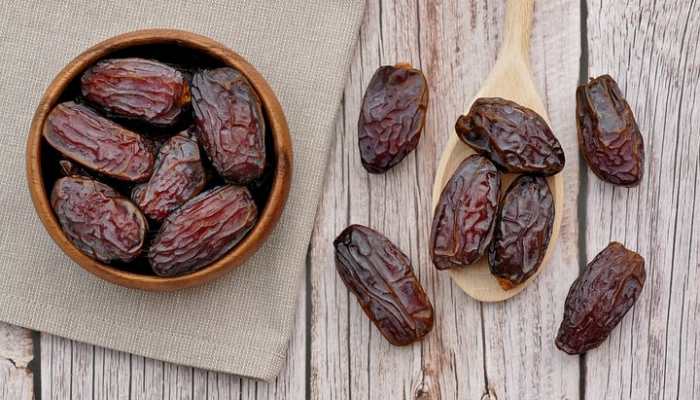 Health Benefits of Eating Dates: From Curing Hangover to Improving your Skin, 10 Reasons you must Include Khajoor in your Daily Diet