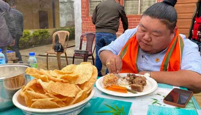 &#039;Acha Hai, Election Ke Bahane Hi Sahi&#039;: Nagaland BJP MLA Temjen Imna Enjoys Lavish Meal, Picture Goes Viral