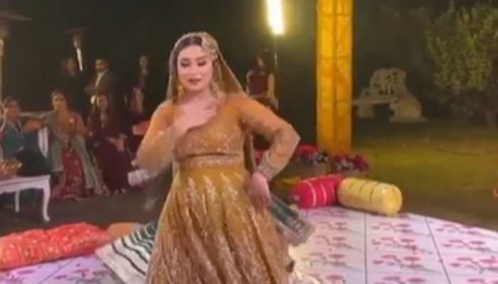 Gorgeous Pakistani Bride Dances to Kareena Kapoor&#039;s Bole Chudiya in Viral Video, Watch