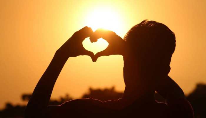 Doing Acts Of Kindness Can Treat Anxiety Or Sadness: Study