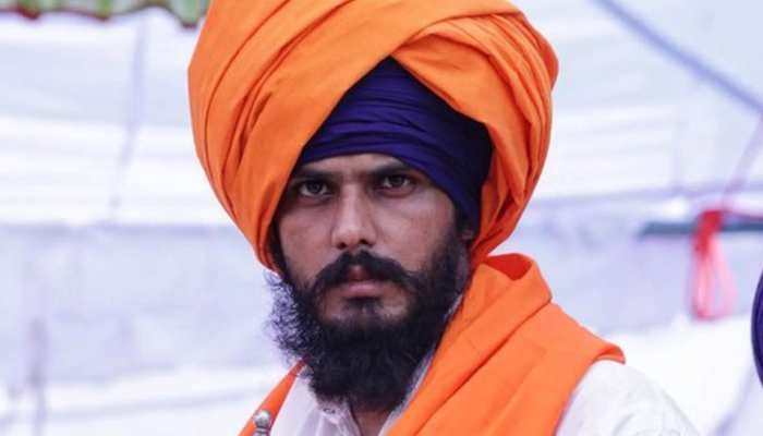 Who Is Amritpal Singh - Pro-Khalistani Leader And Head Of Waris Punjab De | India News | Zee News