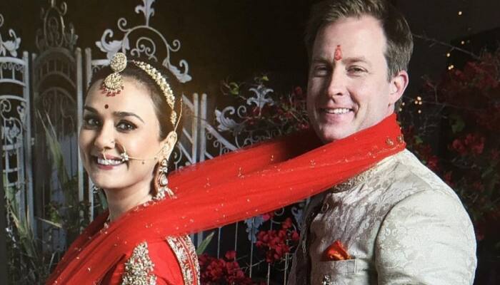 Preity Zinta &#039;Cannot Believe It&#039;s Been 7 Years&#039; Since Her Wedding