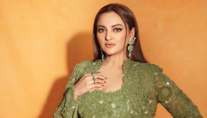 Sonakshi Sinha Joins The Star-Studded Cast Of 'Bade Miyan Chote Miyan'