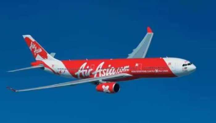 Pune-Bound Air Asia Flight Suffers Bird Strike, Makes Emergency Landing in Bhubaneswar Pune-Bound Air Asia Flight Suffers Bird Strike, Makes Emergency Landing in Bhubaneswar