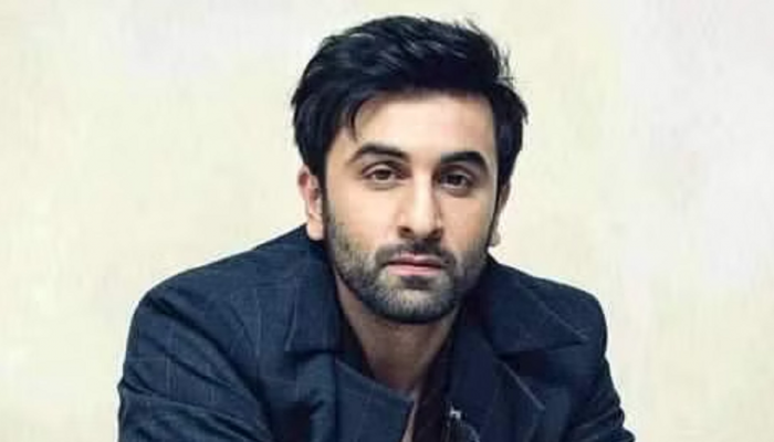 Ranbir Kapoor Finally Opens Up On His Social Media Absence, Says 'My Personality Is Very Boring' Ranbir Kapoor Finally Opens Up On His Social Media Absence, Says 'My Personality Is Very Boring'